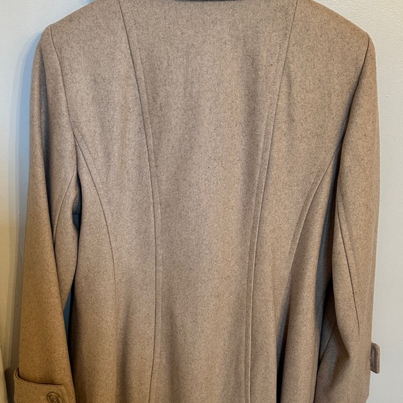 BEAUTIFUL Anne Klein double breasted wool 3/4 length coat, size L - Picture 6 of 10